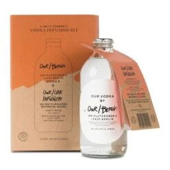 Our/Berlin Vodka Infusion Kit Oak 0.35L (37.5% Vol.)