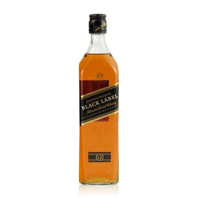 Johnnie Walker Black Label 0.7L (40% Vol.) With Engraving 3 Johnnie Walker Black Label 0.7L (40% Vol.) With Engraving