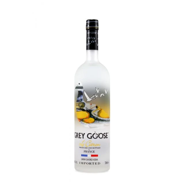 Grey Goose Vodka Le Citron 0,7L (40% Vol.) With Engraving 3 Grey Goose Vodka Le Citron 0,7L (40% Vol.) With Engraving