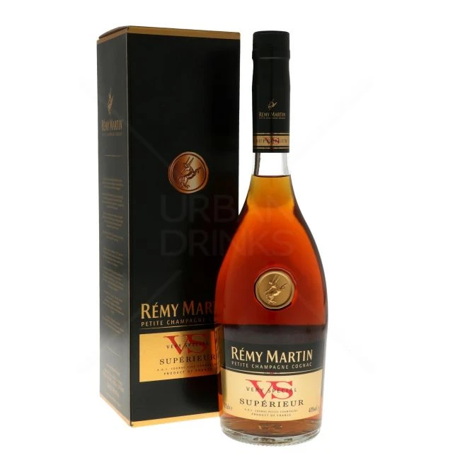 Remy Martin Vs Superieur Cognac 0.7L (40% Vol.) 3 Remy Martin Vs Superieur Cognac 0.7L (40% Vol.)