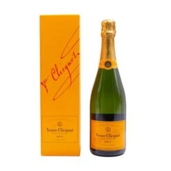 Veuve Clicquot Ponsardin Brut 0.75L (12% Vol.) With Engraving